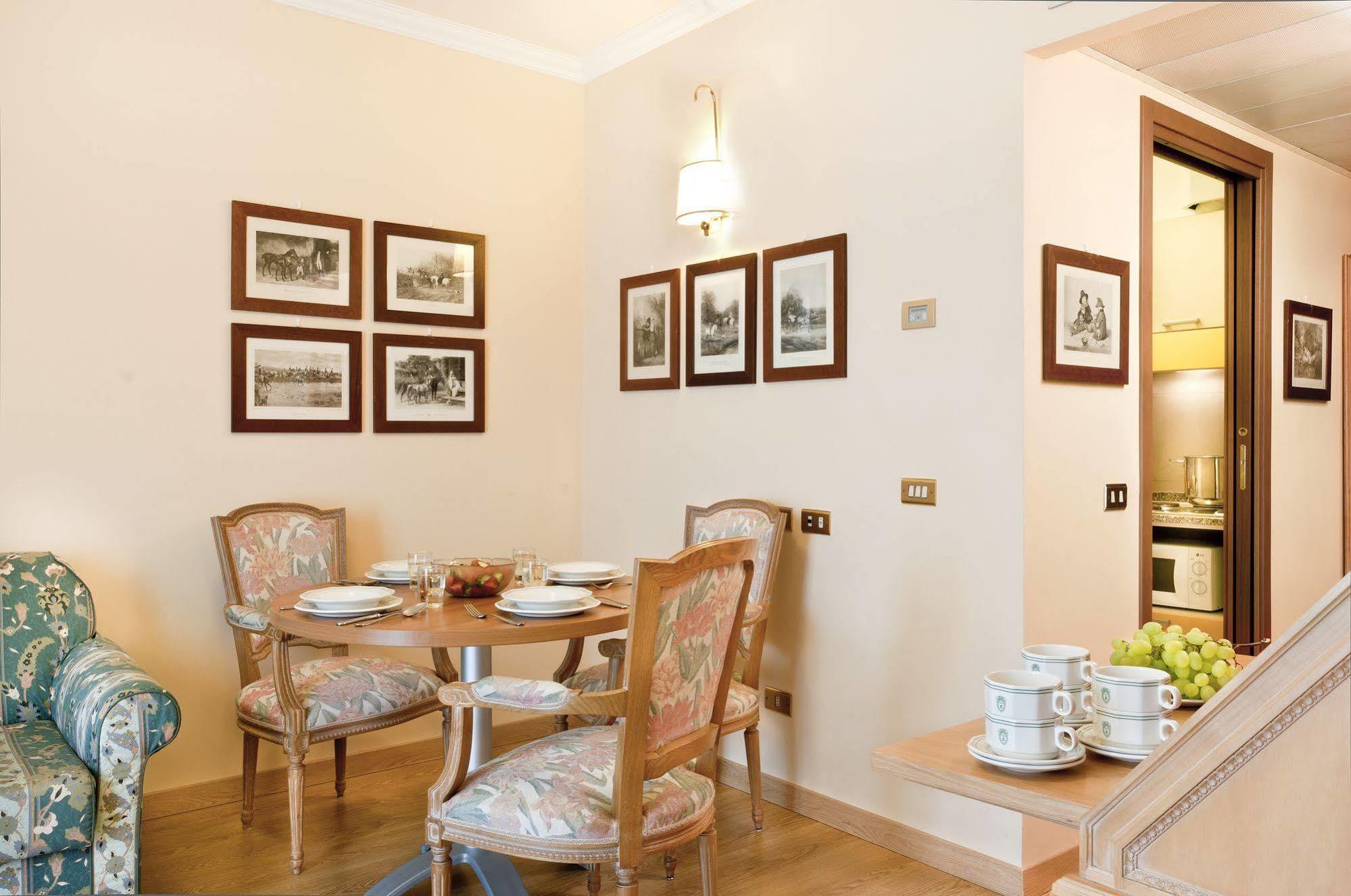 Carl & Do Hotel Baveno Exterior photo