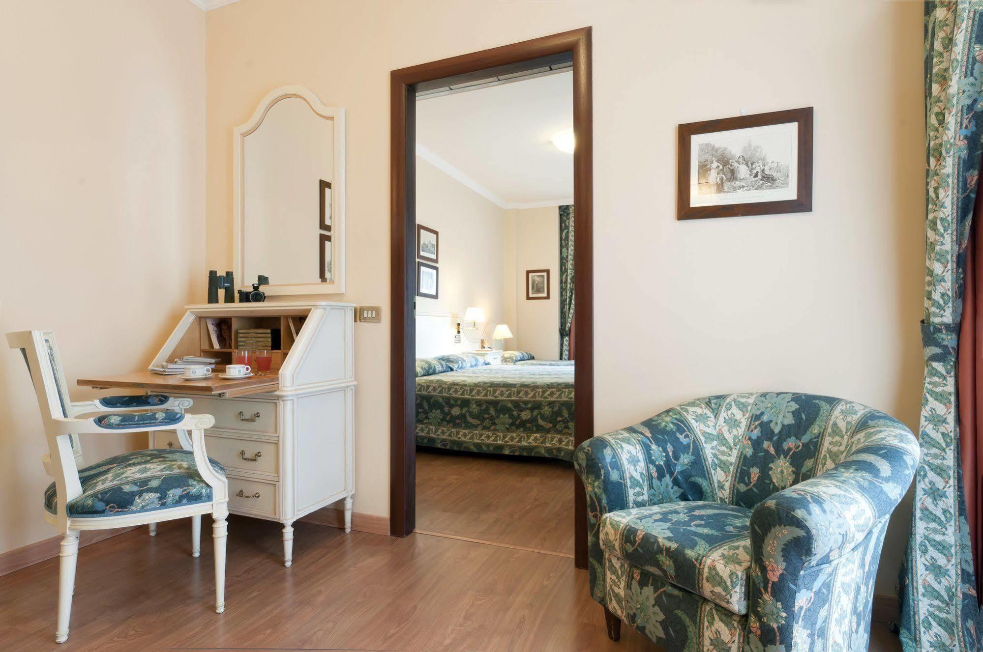Carl & Do Hotel Baveno Exterior photo