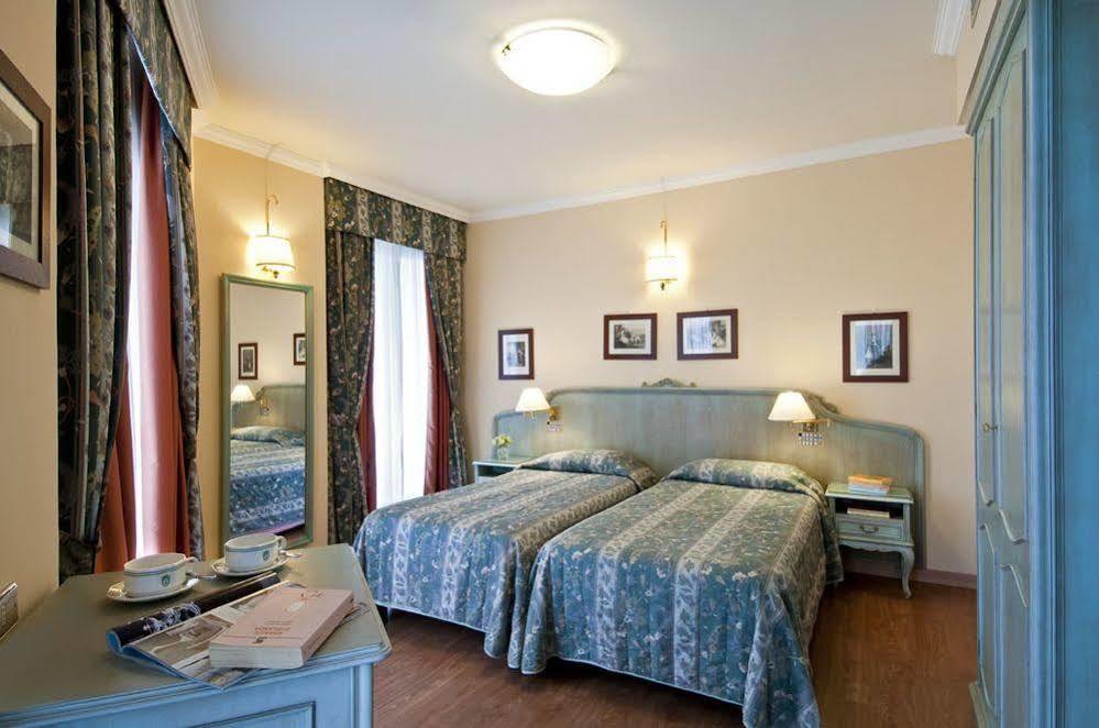 Carl & Do Hotel Baveno Exterior photo