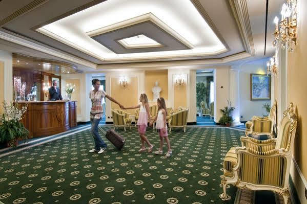 Carl & Do Hotel Baveno Exterior photo